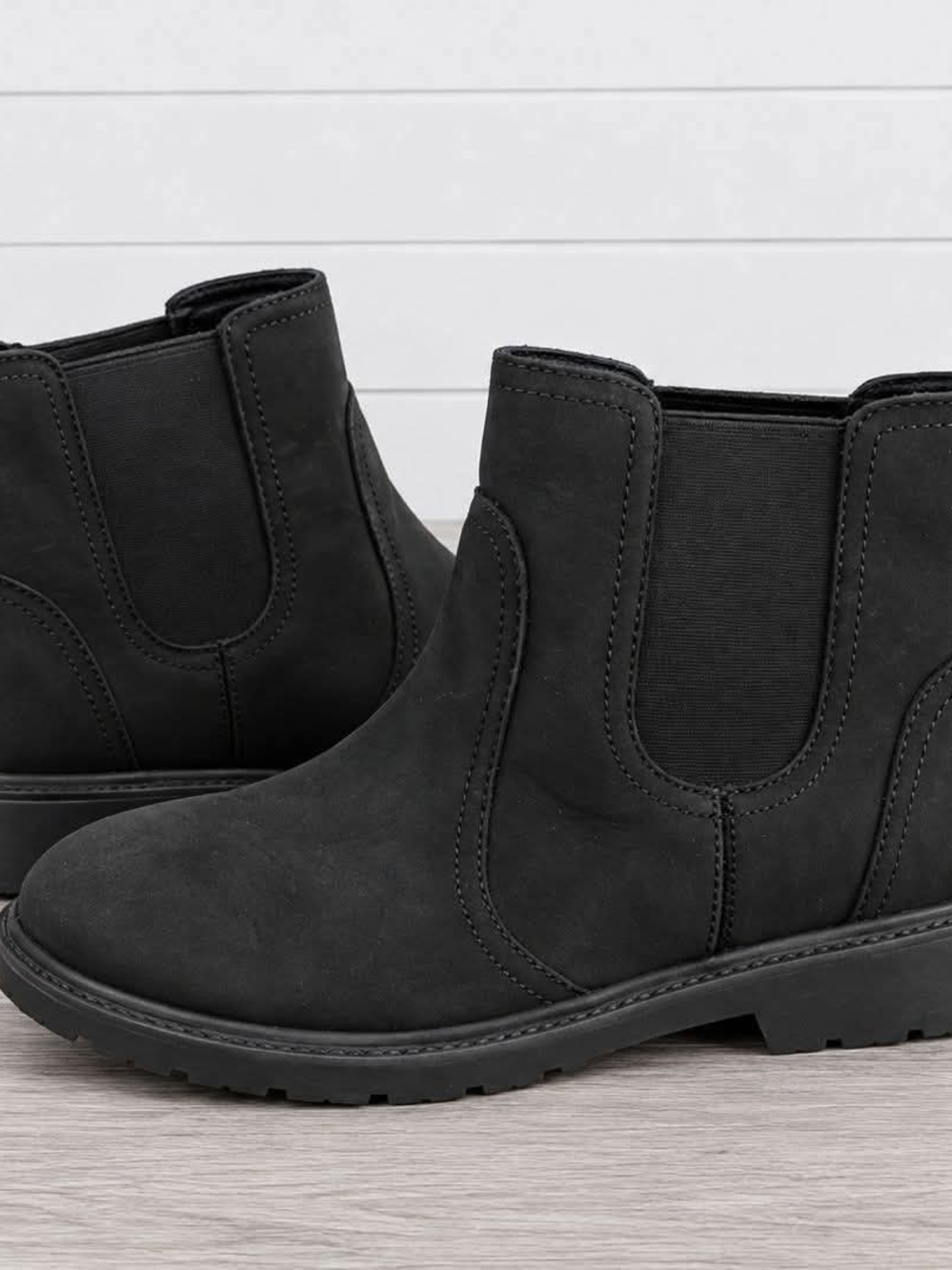 UGG Chelsea Ankle Boots for Girls- Classic Slip-On Style